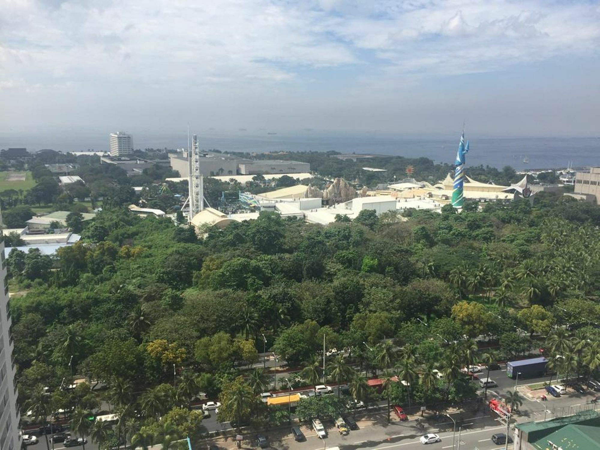 Maxstays - Max View @ Breeze Residences Pasay Kültér fotó